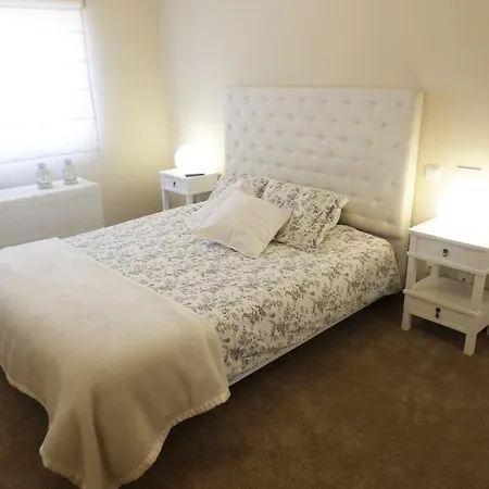 33 Jose Farinha Лиссабон