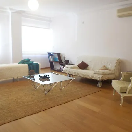 33 Jose Farinha Apartman